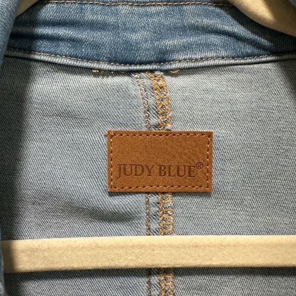 Judy Blue Zip Up Denim Jean Jacket - Picture 7 of 12